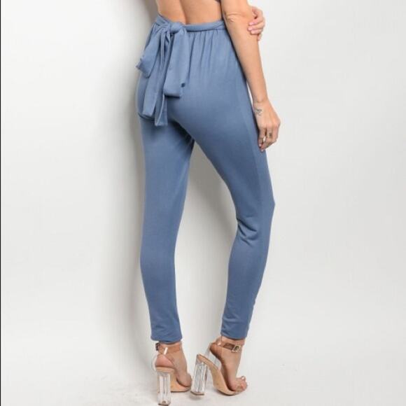Sleeveless Blue Jumpsuit Tie Waist - Picture 4 of 6